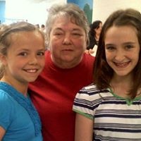 Debbie Gunter Photo 13