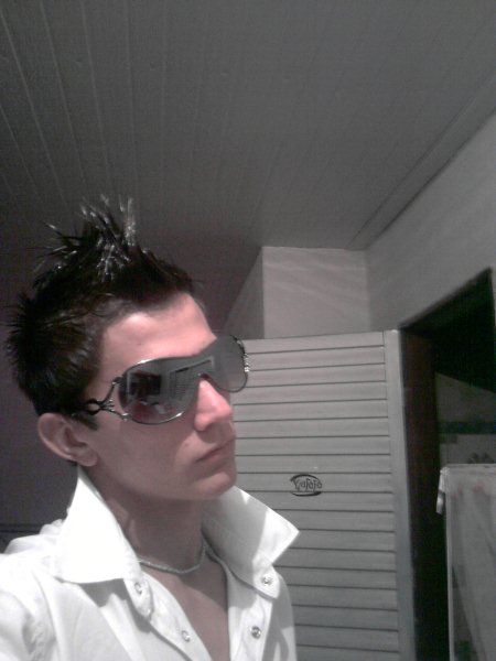 Allan Francis Photo 8