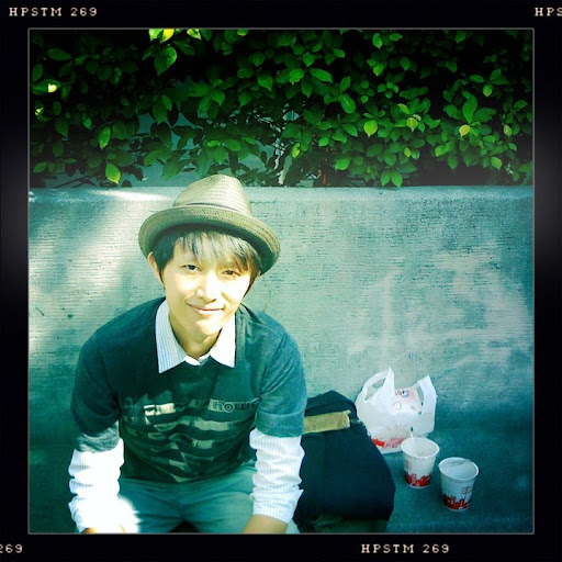 Vicky Lee Photo 19