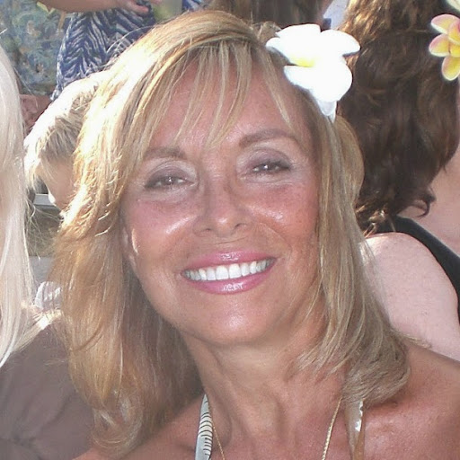 Mary Carreon Photo 12