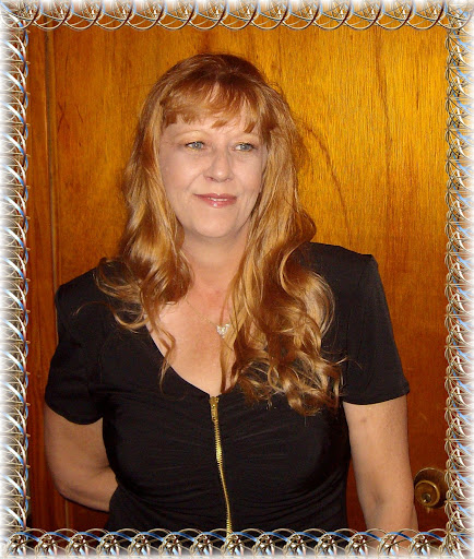 Elizabeth Goble Photo 31