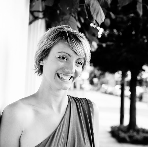 Amy Sexton Photo 7