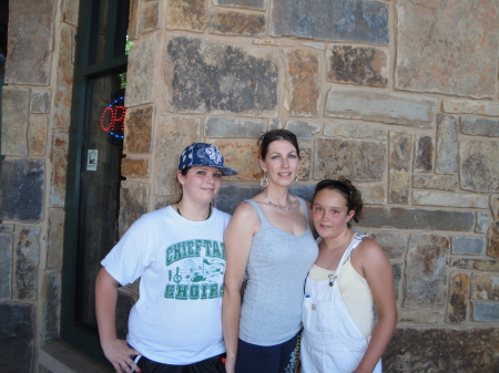 Amy Casteel Photo 9