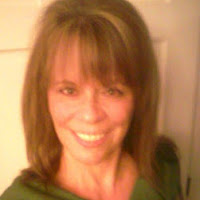 Laurie Neal Photo 36