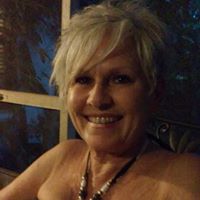 Vicki Reese Photo 14