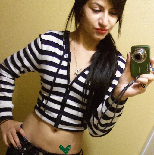 Jessica Villa Photo 20