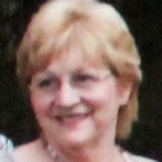 Susan Larkin Photo 32