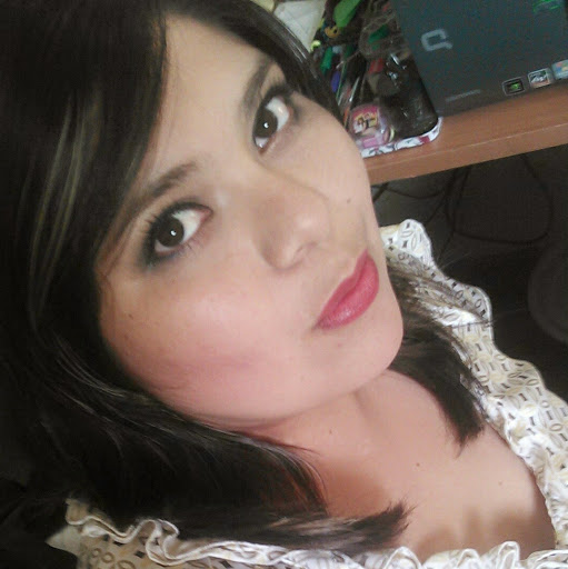 Laura Ruvalcaba Photo 24