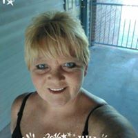 Christi Decker Photo 4