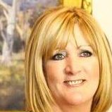 Lorraine Davies Photo 14