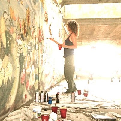 Jennifer Quinn Photo 11