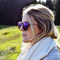 Sarah Henrikson Photo 12