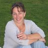 Linda Lyons Photo 13