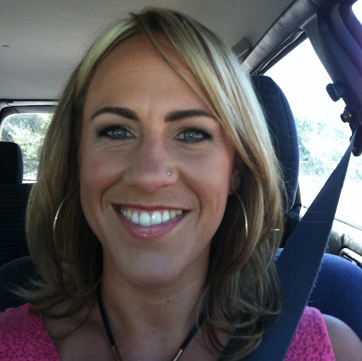 Heather Nichols Photo 35