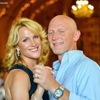 Amy Carlson Photo 12