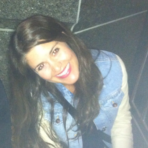 Michelle Gross Photo 23