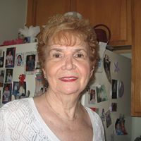 Shirley Arnold Photo 16