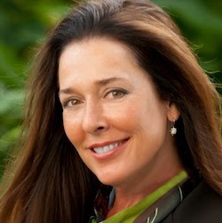 Debra Hobbs Photo 12