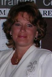 Robin Nelson Photo 23