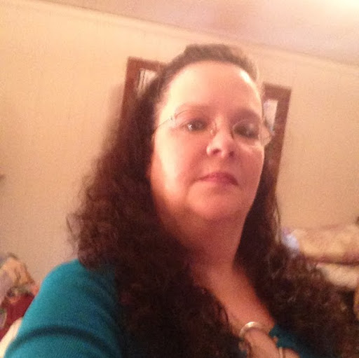 Connie Vasquez Photo 15