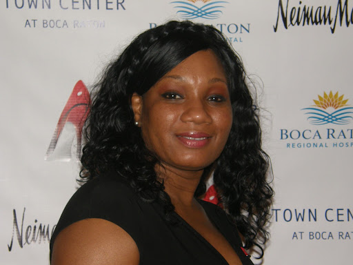 Simone Davidson Photo 5
