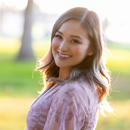 Anne Lee Photo 28