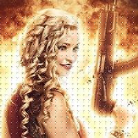 Mindy Robinson Photo 21
