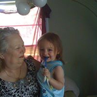 Anne Lindsey Photo 7