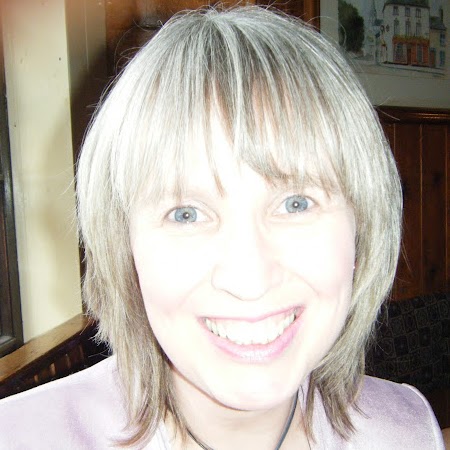 Sue Tobin Photo 32