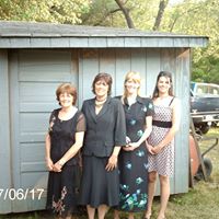 Helen Crowe Photo 15