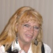 Debbie White Photo 31