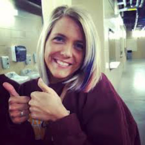 Cassie Lynch Photo 39