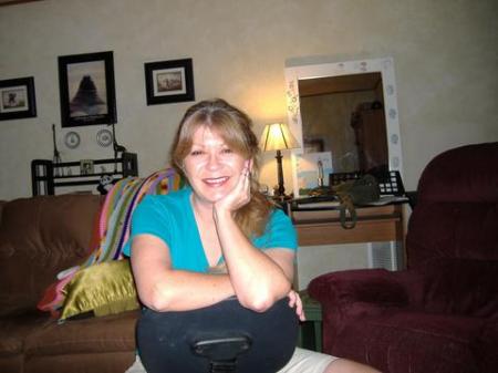 Elizabeth Lane Photo 51