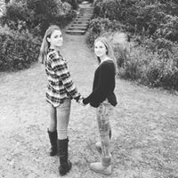 Kathryn Hart Photo 42