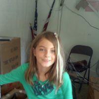 Haylee James Photo 13