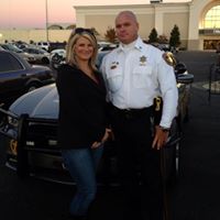 Kelly Sharpe Photo 40