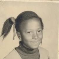 Connie Armstrong Photo 32