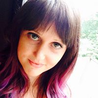 Sarah Dobbs Photo 34