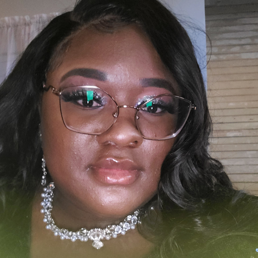 Rosalyn Thomas Photo 30