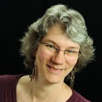 Dee Warren Photo 31