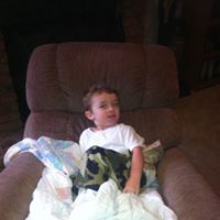 Julie Moffitt Photo 30