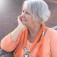 Betty Burton Photo 24