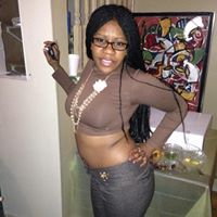 Elisha Hardy Photo 9