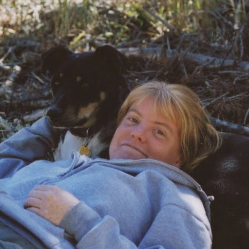 Kelly Gordon Photo 34