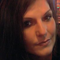 Christina Giles Photo 11