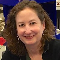Arlene Weintraub Photo 9