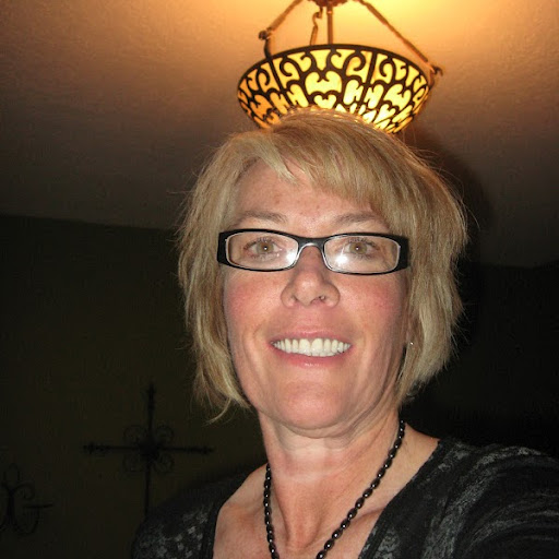 Lori Maxfield Photo 5