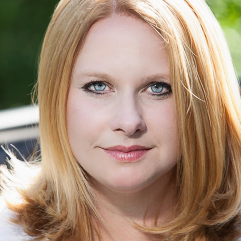Amy Bertrand Photo 26