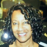 Gloria James Photo 4