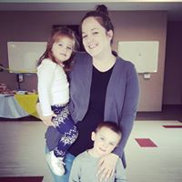 Amy Bowers Photo 29